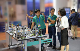 Beginner’s Guides on Importing Products from China 2025